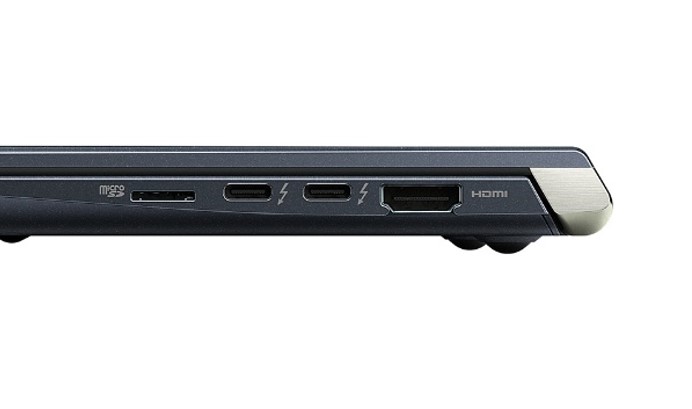 TOSHIBA Laptop Dynabook Portege Intel Core i7-8565U 16GB TOSHIBA Laptop Dynabook Portege Intel Core i7-8565U 16GB