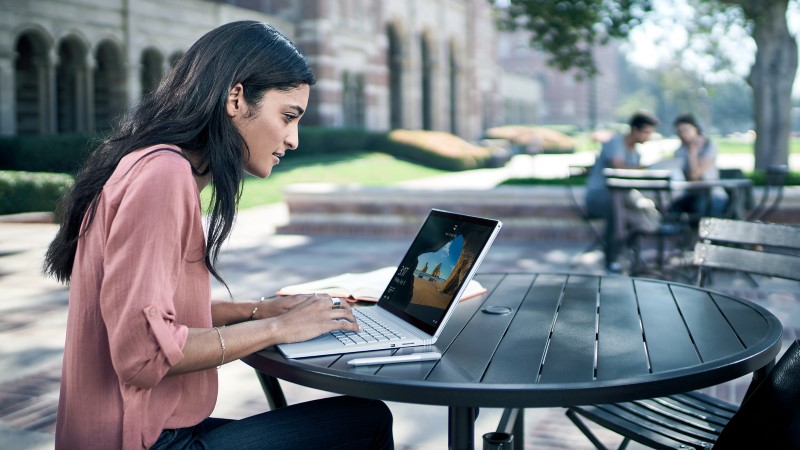 Microsoft Surface Book Laptop - 13.5 Microsoft Surface Book Laptop - 13.5