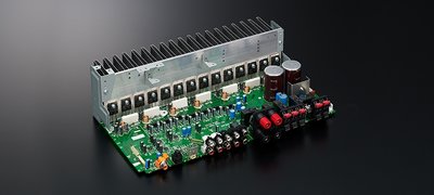 Power amplifier for minimal distortion